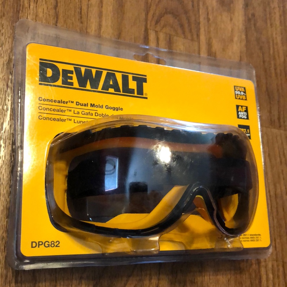 DeWalt Concealer Dual Mold Goggles Yellow And Black